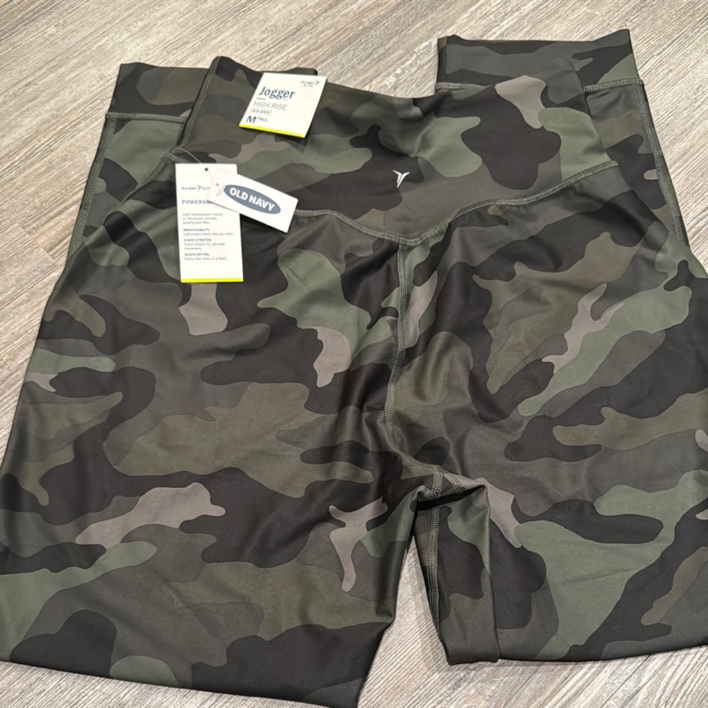 Old Navy Camo Jogger Leggings